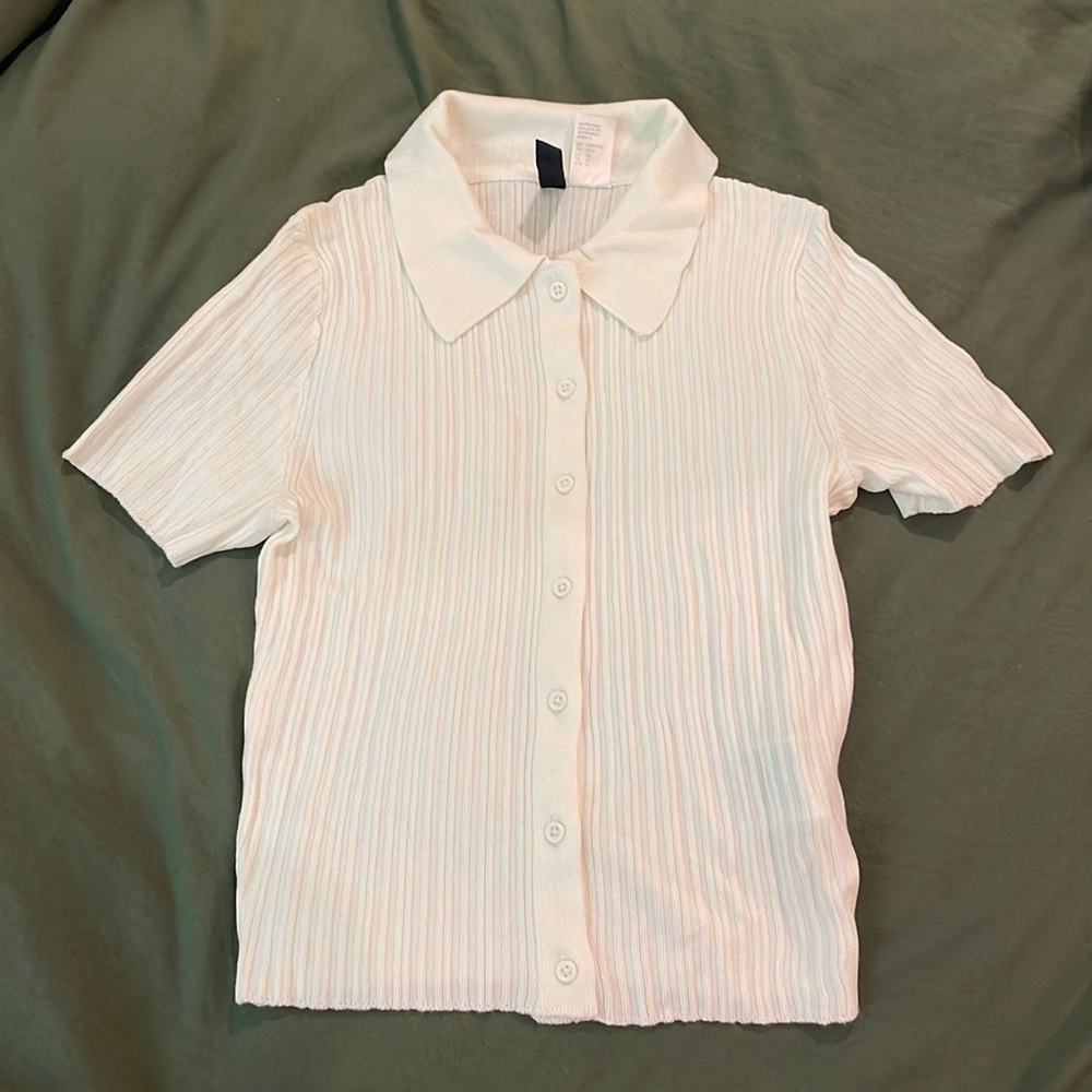 Cropped White Button up Collar Blouse